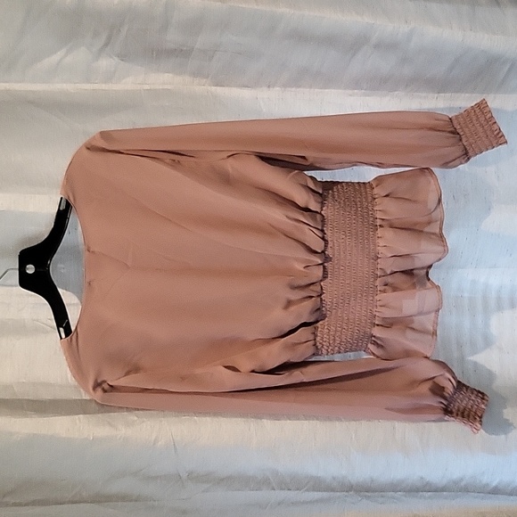 Japna Ruffle Blouse - Picture 2 of 10